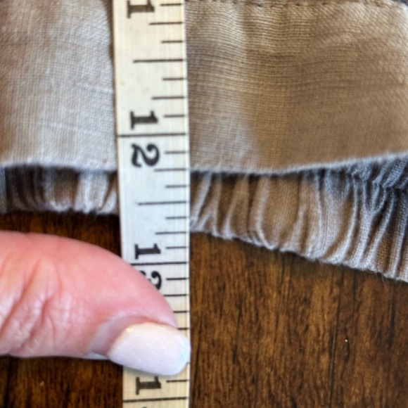 Fresh Laundry | Wide Leg Cropped Linen Pants, Desert - Picture 8 of 10